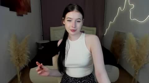 Snapshot of vinessa_coy chatting on February 2026 07:34:02 PM Vinessa online show from February 2026 07:34:02 PM