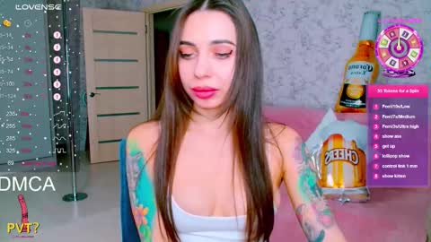 Snapshot of vinkiepinkie chatting on October 2025 03:41:01 PM Vinkiepinkie online show from October 2025 03:41:01 PM