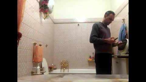 Zenith online show from November 2025 11:59:02 PM