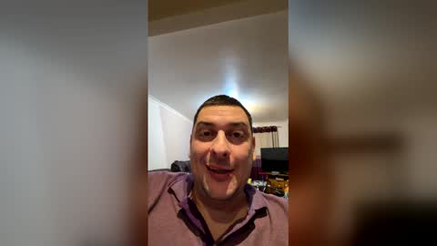 vinniekr online show from March 2026 01:51:01 AM