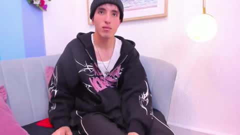 vinniematte online show from February 2025 03:22:01 AM