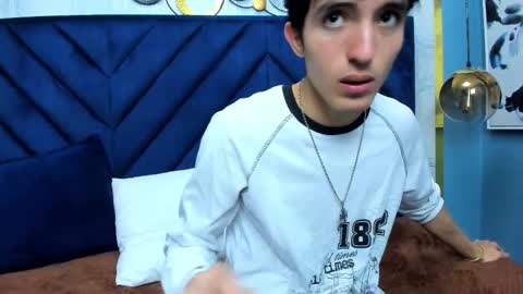 vinniematte online show from March 2025 02:30:02 AM