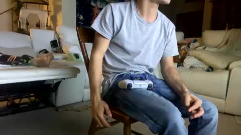 Snapshot of vinsmoke_sanji2020 chatting on January 2025 03:23:02 AM Sanji online show from January 2025 03:23:02 AM