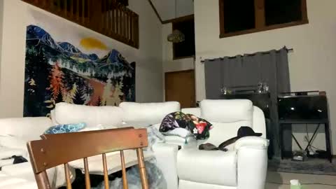 Snapshot of vinsmoke_sanji2020 chatting on January 2025 01:53:01 AM Sanji online show from January 2025 01:53:01 AM