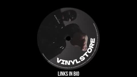 Snapshot of vinylstore chatting on January 2025 12:13:01 PM Diva Silvia online show from January 2025 12:13:01 PM