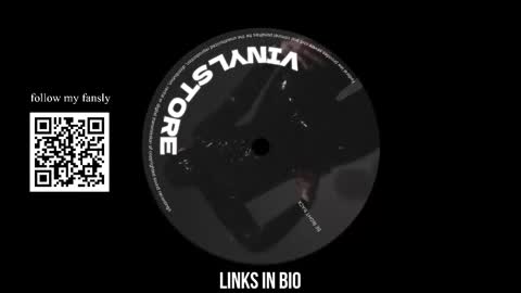 Snapshot of vinylstore chatting on March 2025 11:14:02 AM Diva Silvia online show from March 2025 11:14:02 AM