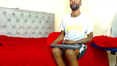 vinzent_lafed_ online show from January 2026 07:57:02 AM