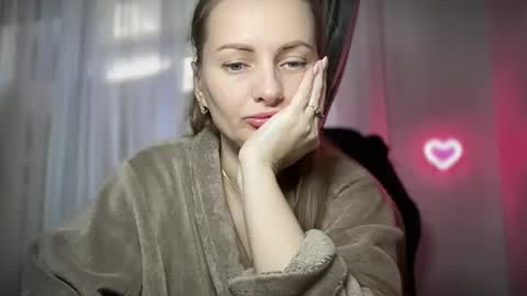 Funny  girl online show from February 2025 07:43:01 AM