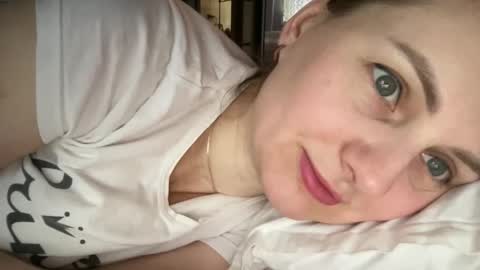 Snapshot of viola_1 chatting on February 2026 01:37:02 PM Funny girl online show from February 2026 01:37:02 PM