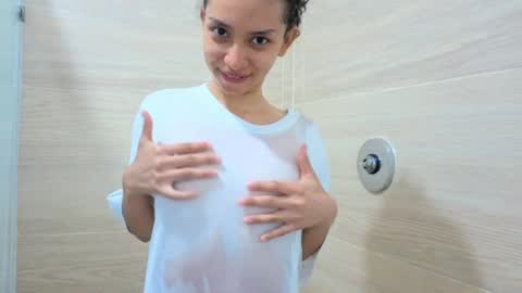 Snapshot of violet__15 chatting on July 2026 12:19:02 PM violet__15 online show from July 2026 12:19:02 PM