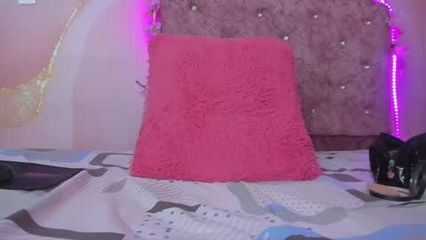 Snapshot of violet__taylor_ chatting on March 2026 02:55:02 AM violet__taylor_ online show from March 2026 02:55:02 AM