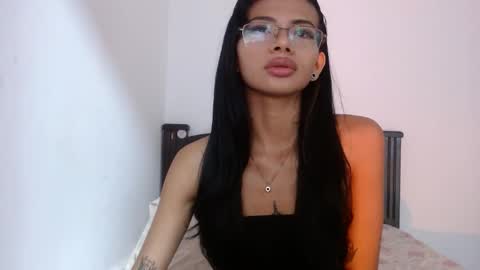Snapshot of violet_ak2 chatting on February 2026 01:59:01 PM Violet online show from February 2026 01:59:01 PM