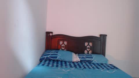 Snapshot of violet_ak2 chatting on February 2026 01:29:02 PM Violet online show from February 2026 01:29:02 PM