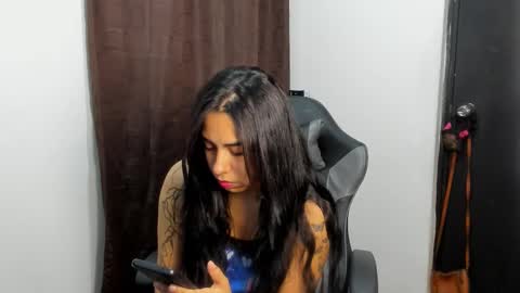 Violet and Myers online show from December 2025 01:42:01 PM