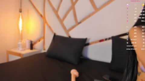 violet_gracee online show from November 2025 08:43:01 PM