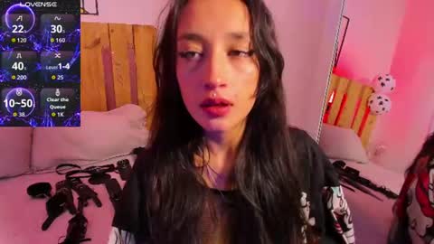 Violet Jones online show from July 2026 05:19:02 PM