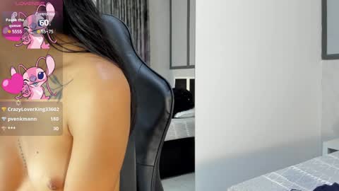 Snapshot of violet_rost chatting on January 2025 05:13:01 PM Violet online show from January 2025 05:13:01 PM