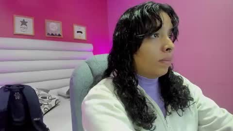 violet_sinclair online show from June 2026 11:44:02 AM