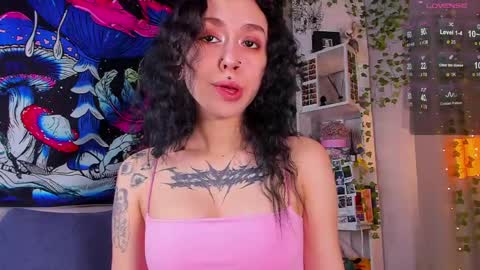 Violet online show from April 2026 04:17:02 AM