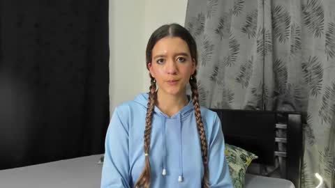 violeta_gracee online show from March 2026 02:22:01 AM