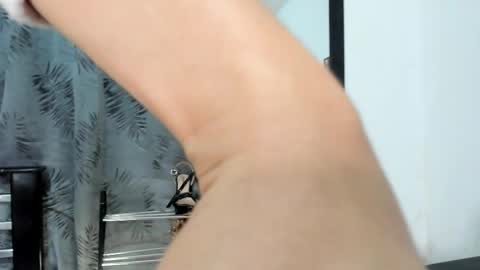 violeta_gracee online show from May 2026 11:32:01 PM