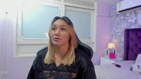 violeta_medina online show from May 2026 02:40:01 AM