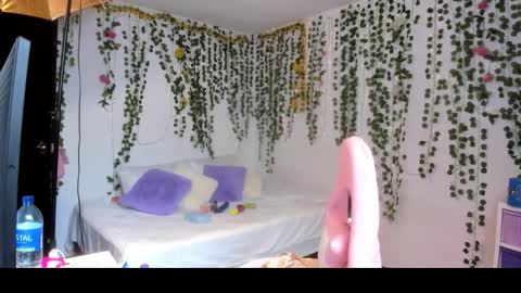 Violeta online show from March 2026 06:13:02 PM