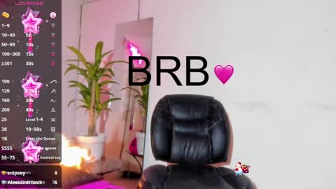 Violeta Princess Please help me with your thumbs up its important   online show from January 2025 11:21:02 PM