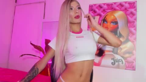 Violeta Princess Please help me with your thumbs up its important   online show from September 2025 05:17:01 PM