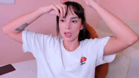 Violeta Rodriguez online show from April 2026 05:55:01 PM