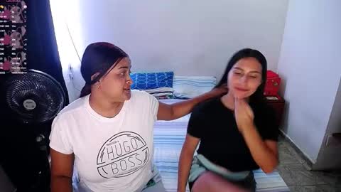 Snapshot of violeta_rouses chatting on November 2025 06:44:01 AM violeta_rouses online show from November 2025 06:44:01 AM