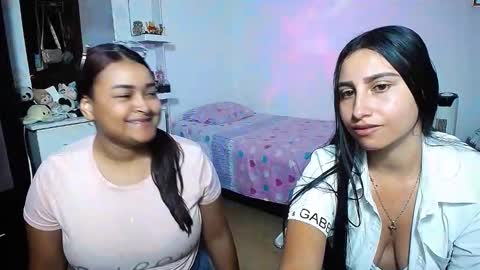 Snapshot of violeta_rouses chatting on February 2026 04:14:02 PM violeta_rouses online show from February 2026 04:14:02 PM