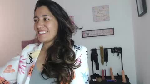 violeta_scott_ online show from June 2026 02:09:01 PM