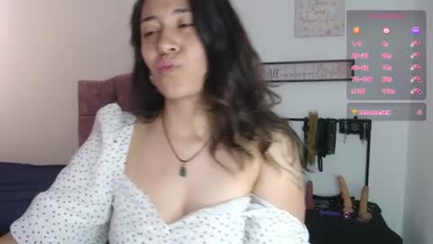 violeta_scott_ online show from June 2026 04:00:01 PM