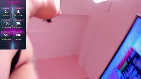 Violeta  online show from December 2024 05:52:01 PM