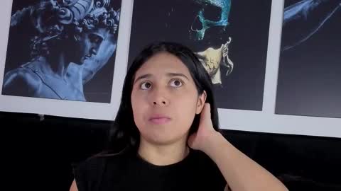 Snapshot of violetabliss1 chatting on January 2026 12:31:01 PM VioletaBliss online show from January 2026 12:31:01 PM