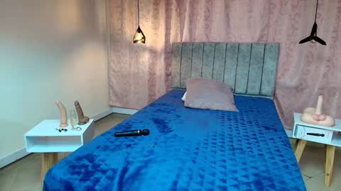 Snapshot of violetascott_ chatting on December 2024 12:49:01 PM VIOLETA online show from December 2024 12:49:01 PM