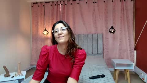 Snapshot of violetascott_ chatting on January 2025 08:36:01 PM VIOLETA online show from January 2025 08:36:01 PM