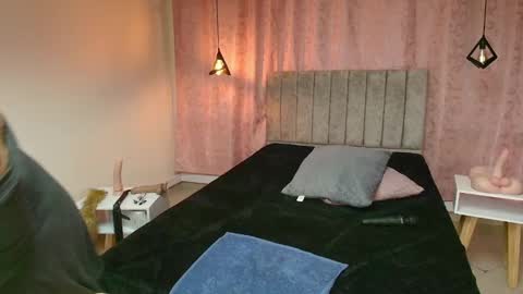 Snapshot of violetascott_ chatting on February 2025 08:13:02 PM VIOLETA online show from February 2025 08:13:02 PM