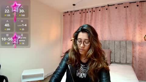 Snapshot of violetascott_ chatting on February 2025 12:55:02 PM VIOLETA online show from February 2025 12:55:02 PM