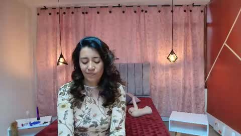 Snapshot of violetascott_ chatting on October 2025 01:11:01 PM VIOLETA online show from October 2025 01:11:01 PM