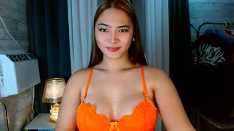 violet online show from November 2025 12:54:02 AM