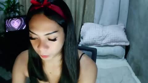 Snapshot of violeterection chatting on June 2026 12:25:02 PM JUVY online show from June 2026 12:25:02 PM