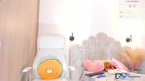 violeth___ online show from January 2025 02:09:01 PM