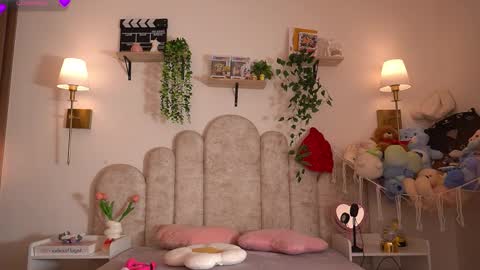 violeth___ online show from February 2026 01:07:01 PM