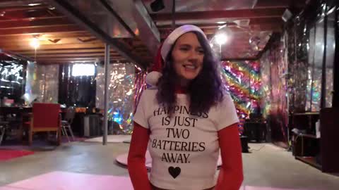 Violet Hooper online show from December 2024 03:36:01 PM