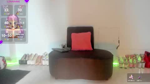 Snapshot of violetmontana chatting on September 2025 11:01:02 AM VIOLETA MONTANA online show from September 2025 11:01:02 AM