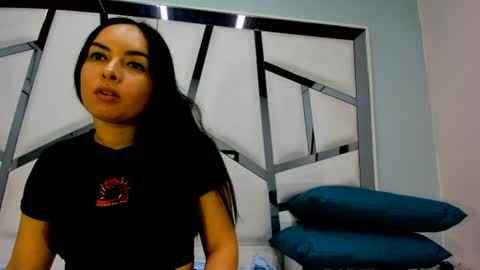 violett_bliss online show from July 2026 03:11:02 AM