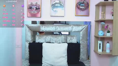 Violeta froz online show from January 2025 08:42:01 PM