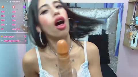 Violeta froz online show from February 2025 07:24:02 PM